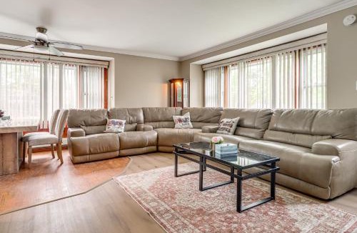 Farmington Hills House | Family-Friendly Home w/Yard in Farmington Hills!