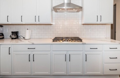 West Bloomfield Condo | Family-sized luxury home in the heart of West Bloomfield