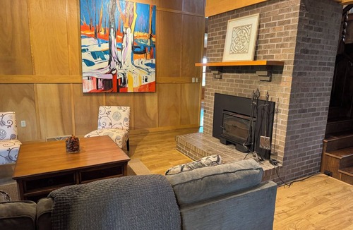 Fennville House | Fenn Valley Guest House