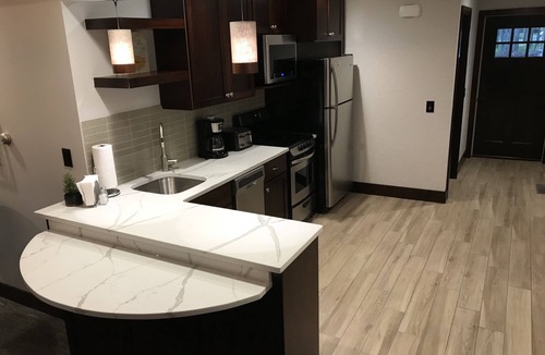 Canadian Lakes Condo | Fully renovated condo in Canadian Lakes - Sleeps 7!
