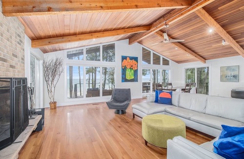 Lake Michigan Beach House | Gather at the Shore | Spacious Lakeview Retreat, Perfect for Family Gatherings
