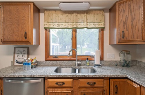 Monticello House | Glass Porch Cottage Lake Freeman