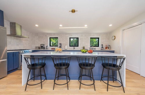 Three Oaks House | Gorgeous Estate With Pool, Hot Tub, and MORE!