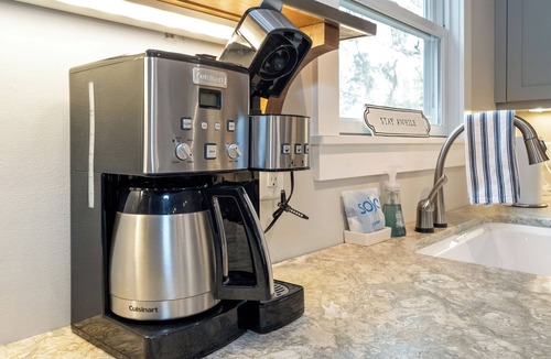 Harbert House | Great Family Home, Hot Tub All Year, Gourmet Kitchen
