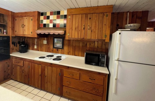 Harbert Cottage | Harbert Cottage , Hot Tub, Great outdoor space , ride our bikes to the beach!