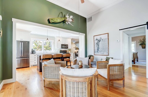 Celina House | Heated Seasonal Pool, Hot Tub, Golf Course Home with Putting Green, Dogs Welcome