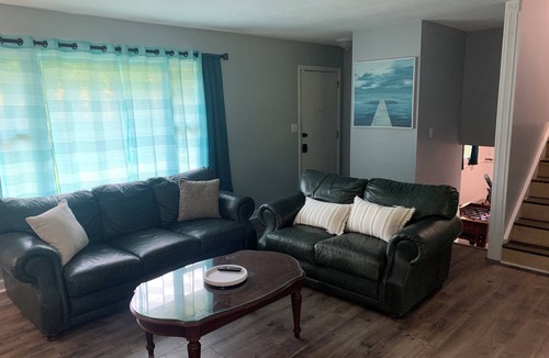 Lake Michigan Beach House | Heathmore Haven, family friendly home close to Lake Michigan