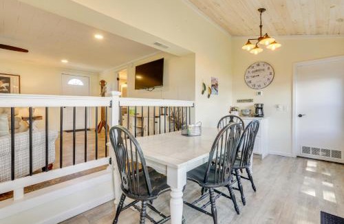 Howe House | Howe Retreat w/Fire Pit + Private Boat Dock!