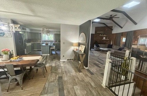 Decatur House | Huge Estate Property w/indoor pool, sauna, hot tub, sleeps up to 28 Weddings!