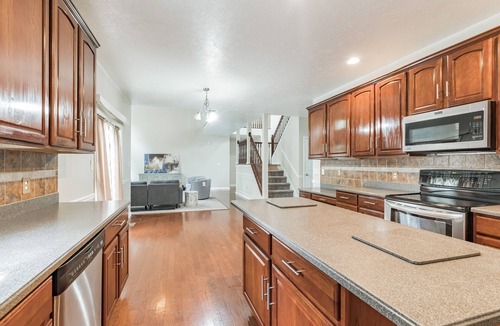 Westfield House | Incredibly Spacious Carmel Home with Fully Equipped Kitchen - 4700 Sq Ft! Pet Friendly! by RedAwning