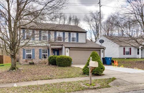 Wayne House | Indianapolis Rental Home w/Gym: Near Speedway!