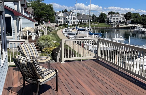 Manistee Condo | Indoor/Outdoor Pool and Hot Tub, Beautiful Beaches, Perfect for Ski Vacations