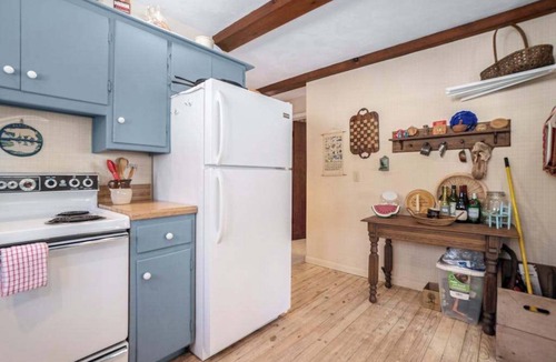 Glenn Haven Shores House | Inviting dog-friendly home with Lake Michigan views & charming sunroom