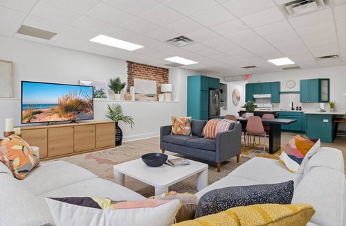 Saint Joseph Condo | Juniper Presents: City View Loft - Metro Style Downtown Loft near Harbor & Beach