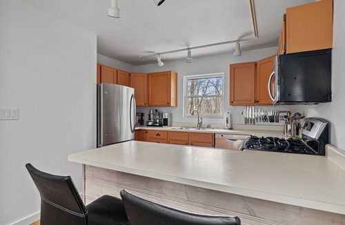 Harbert House | Juniper Presents: Serenity & Splendor, Wooded 2-Acre Paradise, Pool-Yoga Retreat
