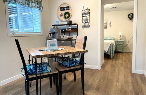 Shipshewana House | Lake Front Cottage Kayaks Game Table Fun