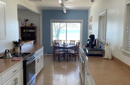 Montague Cottage | Lake Michigan Cottage north of Montague with Private Beachfront