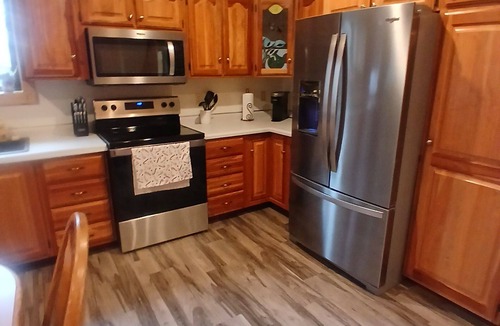 Newaygo Cabin | Lakefront Cabin on Quiet Private Lake just minutes from town and 131 Highway