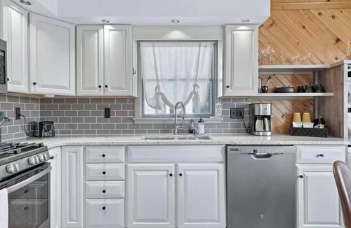Leesburg Cabin | Lakefront~Cozy A Frame~Kayaks~Grill+Traeger