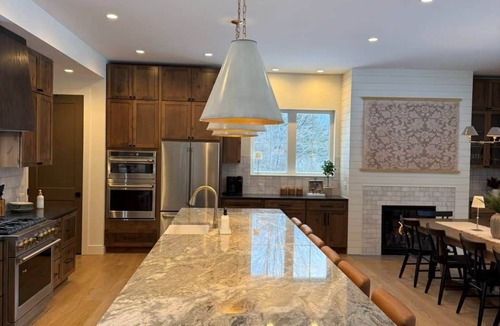 Fennville House | Lakeshore Woods Escape
