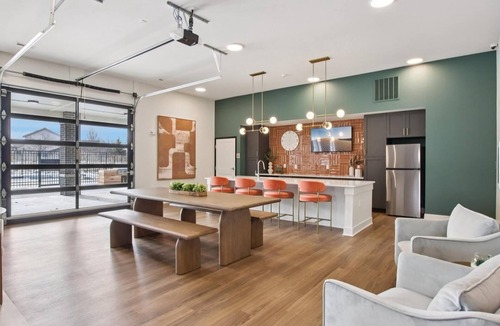 McCordsville Apartment | Landing | Amazing 1BD, Clubhouse, Gym