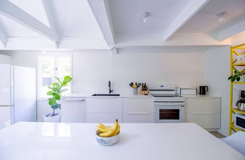 Lowell House | Love Inn Aframe in Ada Heated Pool, Hot Tub