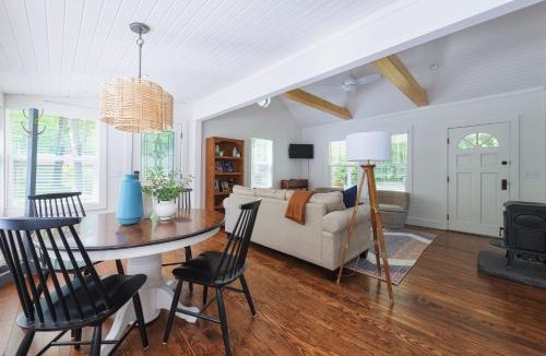 Glenn House | Lucky Penny - Lake Access right around the corner - Newly remodeled home