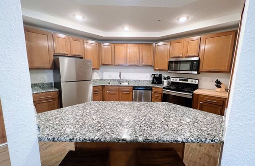 Grandville Apartment | Luxury 4BR/4BA Condos at The Grand Castle