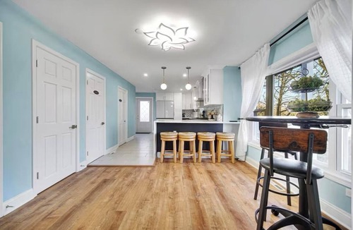 Cedar Lake House | Luxury Lakefront Getaway Sleeps 18 near Chicago Family Friendly