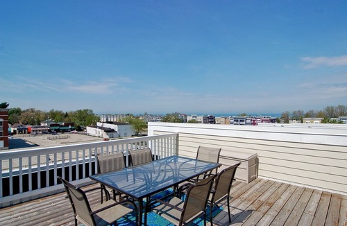 New Buffalo House | Luxury & Location in New Buffalo - Downtown, Close to Beach, Private Pool