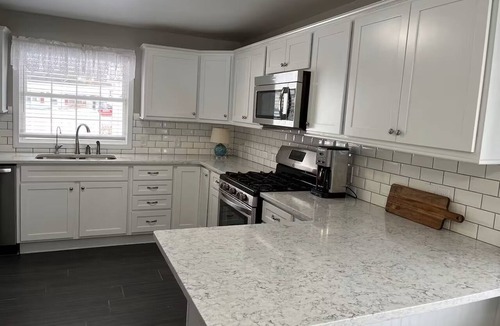 Twin Lake House | Middle Lake Retreat with Private Beach/2 King Beds and Amazing Views