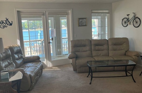 Twin Lake House | Middle Lake Retreat with Private Beach/2 King Beds and Amazing Views