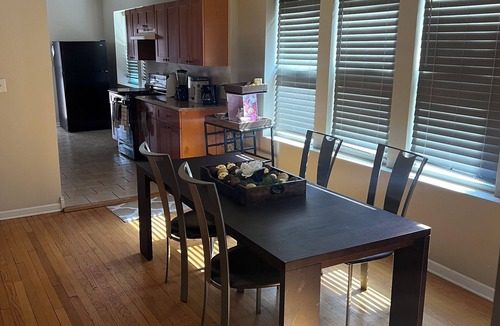 South Shore Apartment | Modern 3BR/2BA South Shore Gem Near Obama Presidential Center