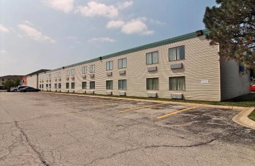 Merrillville Hotel | Motel 6-Merrillville, IN