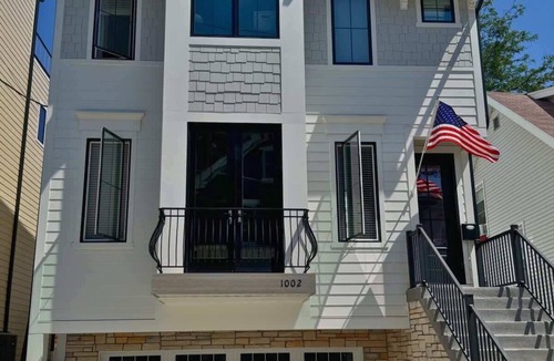 Mount Adams House | Mt Adams Adventure