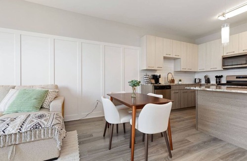 Warrenville Apartment | Naperville 2BR Escape | Pool, Gym, Pickleball!