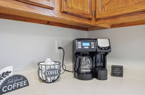 Muncie House | Near BSU and IU Health 3 bedroom, 2 bathroom home. Great location.