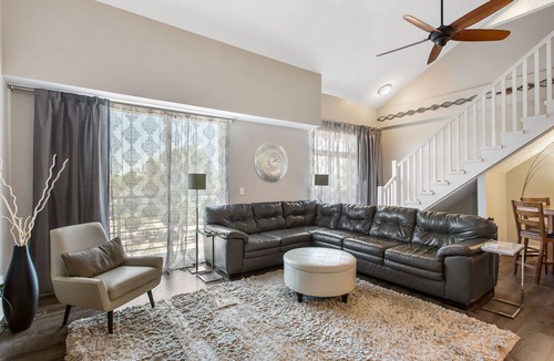 Grand Haven Condo | NEAR DOWNTOWN SPACIOUS CONDO 4 BEDROOMS - 3 FULL BATHROOMS - PRIVATE BALCONIES