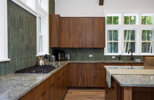 Harbert House | New Built in 2024! 1/3 Mile 2 Beach AND Family Fun
