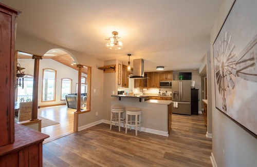 Bangor House | NEW: Kids Lifted PlayHouse! Pool, Hot Tub, SportCourt. Minutes From South Haven.