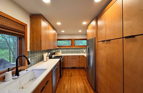 Grand Beach House | New Listing/remodeled mid century 1 block from lake w hot tub on wooded lot!