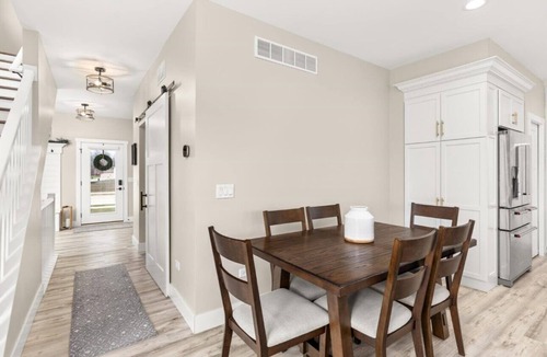 Ottawa House | New Luxury Riverfront 4-bedroom home in Heritage Harbor with sunset views