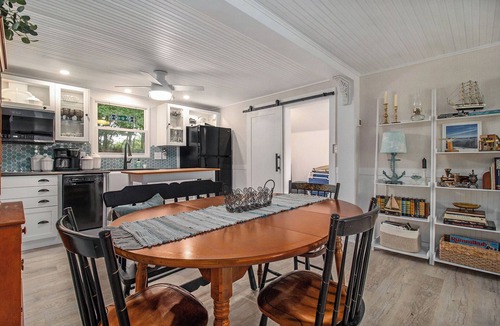 Manistee Cottage | New Remodel! Updated Cottage near Beach and Park