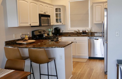 New Buffalo House | Newly remodeled, charming townhome nestled in heart of downtown New Buffalo!