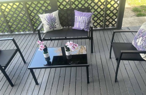 Greenfield House | Newly Updated Specious & Cozy & Modern Retreat