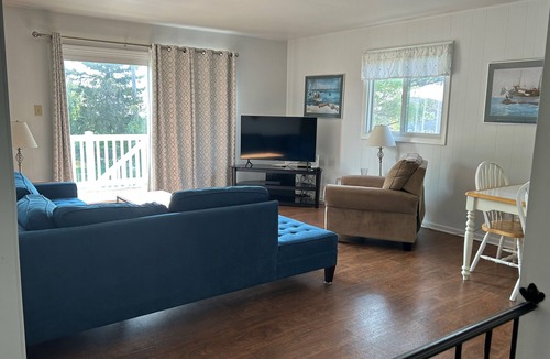 Ferrysburg House | North Shore Vacation Rental
