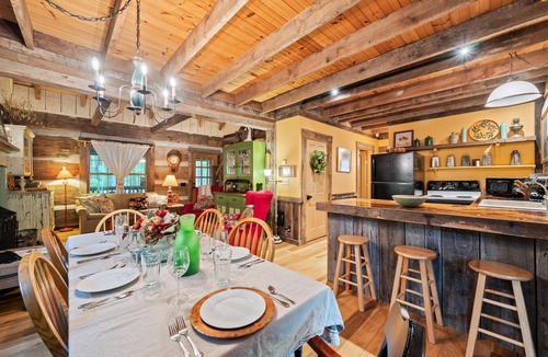 Gnaw Bone Cabin | Nostalgic log cabin with antique furnishings. Pet-friendly!