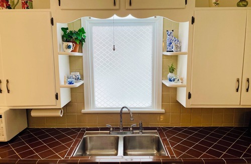 Roseland House | Notre Dame or Memorial hospital in minutes. ~Vintage charm with modern comfort~