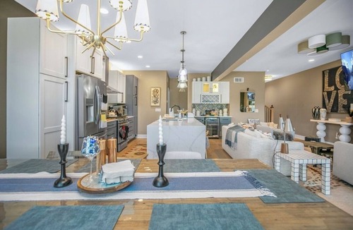 Wooded Estates House | Notre Grande Dame - Spacious NEW 4-bedroom within walking distance to ND