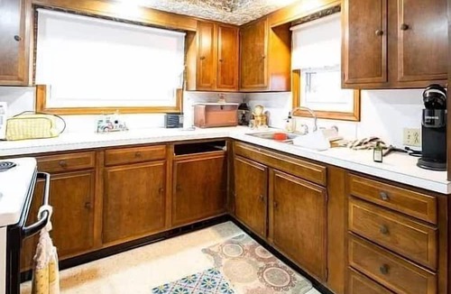 Oak Harbor House | Oak Harbor Lake Erie Beach Front Cabin 3 Bedroom 1 Bathroom